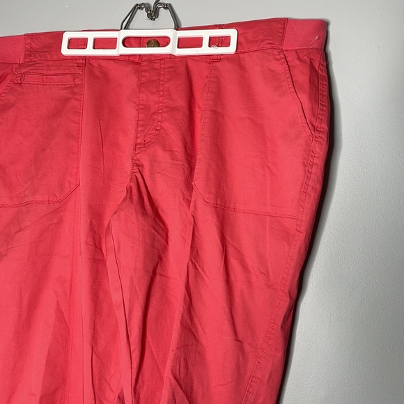 Lee Riders Mid-rise Capris - Picture 2 of 5